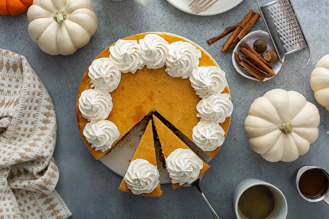 Master Rich, Creamy Pumpkin Pie Cheesecake for Thanksgiving
